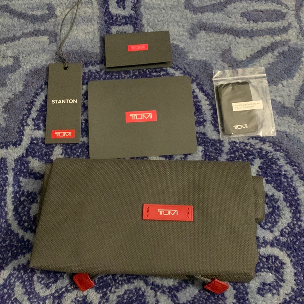 Tumi dust bag